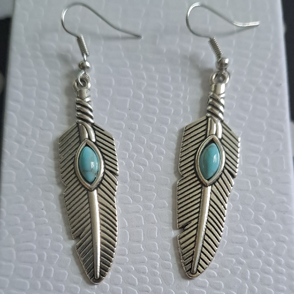 Turquoise Silver Tone Drop Pierced Dangle Earrings Native American Feather Boho